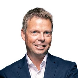 Nærbilde av en mann med dressjakke